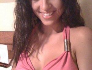 “Acredito que o amor verdadeiro vale a pena esperar, e atualmente estou em busca de um relacionamento sério com alguém que compartilhe essa crença. Eu imagino um futuro cheio de alegria, risos e a possibilidade de casamento. Vamos reservar um tempo para nos conhecermos e criar um lindo vínculo que ressoe com nossos corações.” se você achar interessante, pode entrar em contato comigo no WhatsApp Aqui está meu número do WhatsApp —– +237657120760